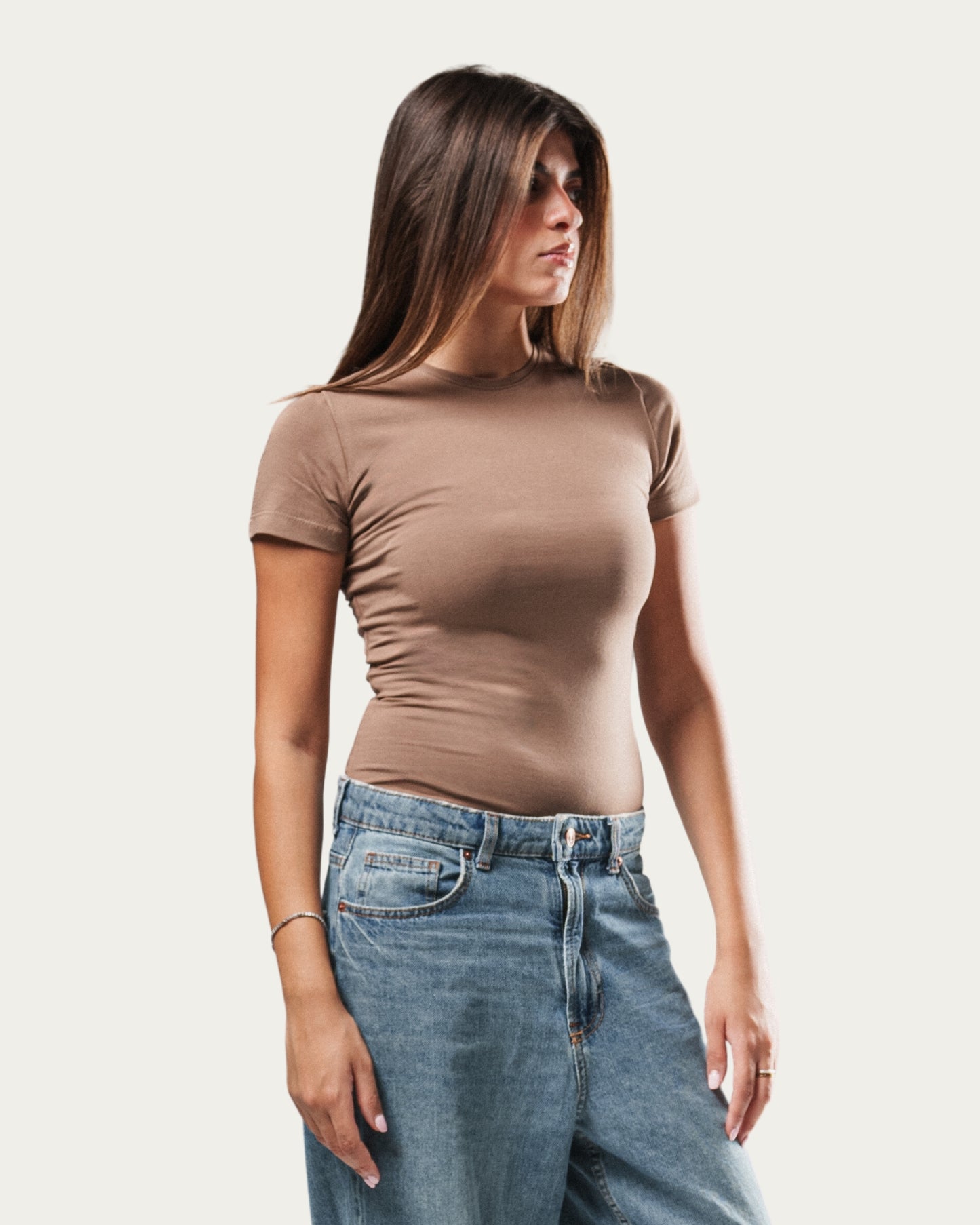 WOMEN’S MOCHA STRETCH CREW TEE