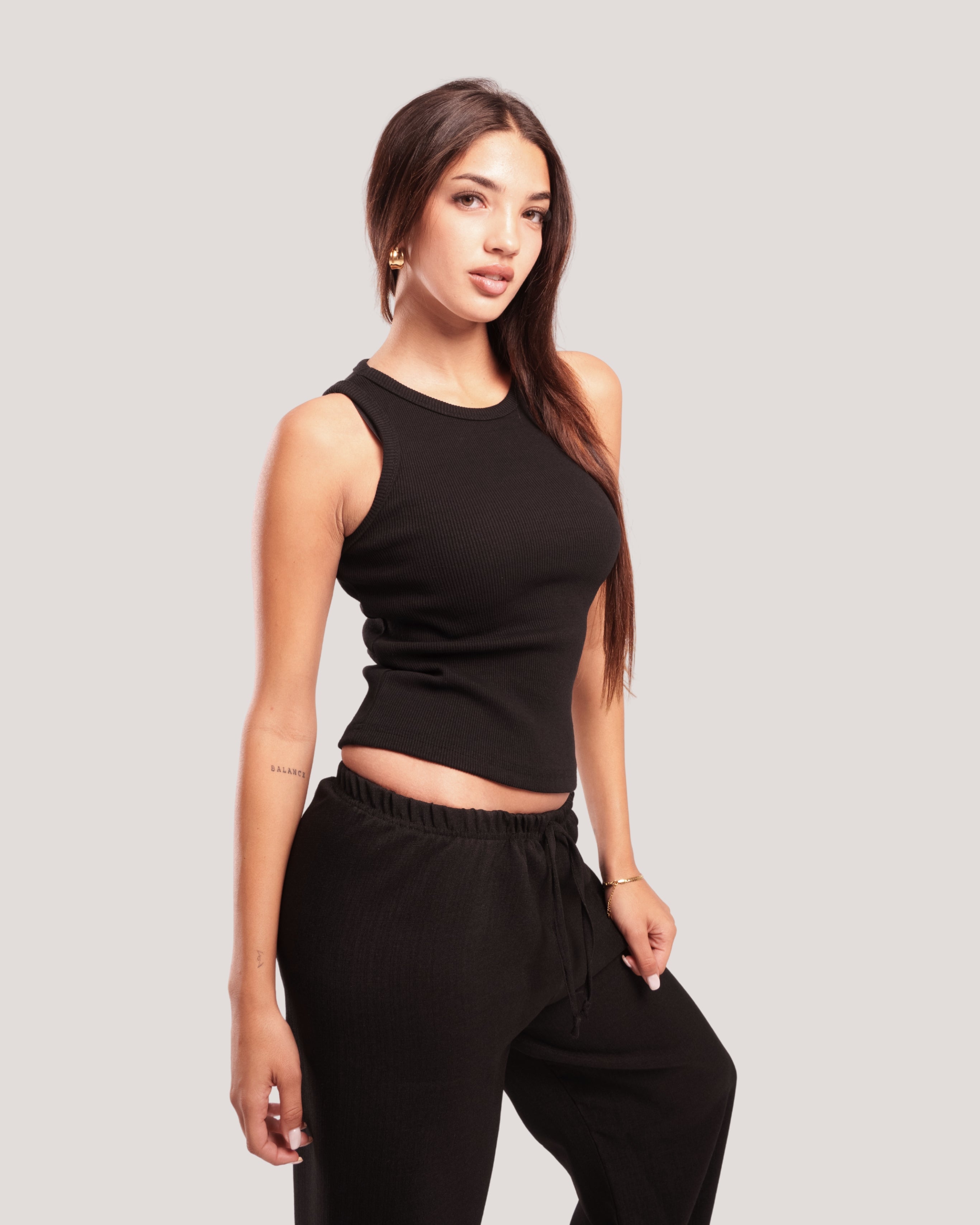 HALTER-NECK RIB TANK TOP
