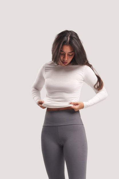 WHITE CREW NECK LONG SLEEVE