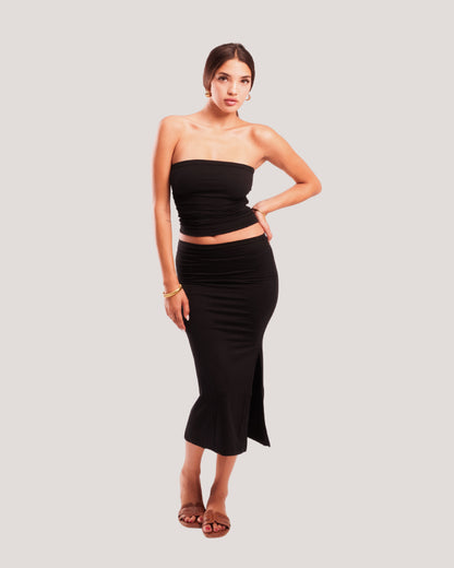 LONG SEAMLESS SKIRT