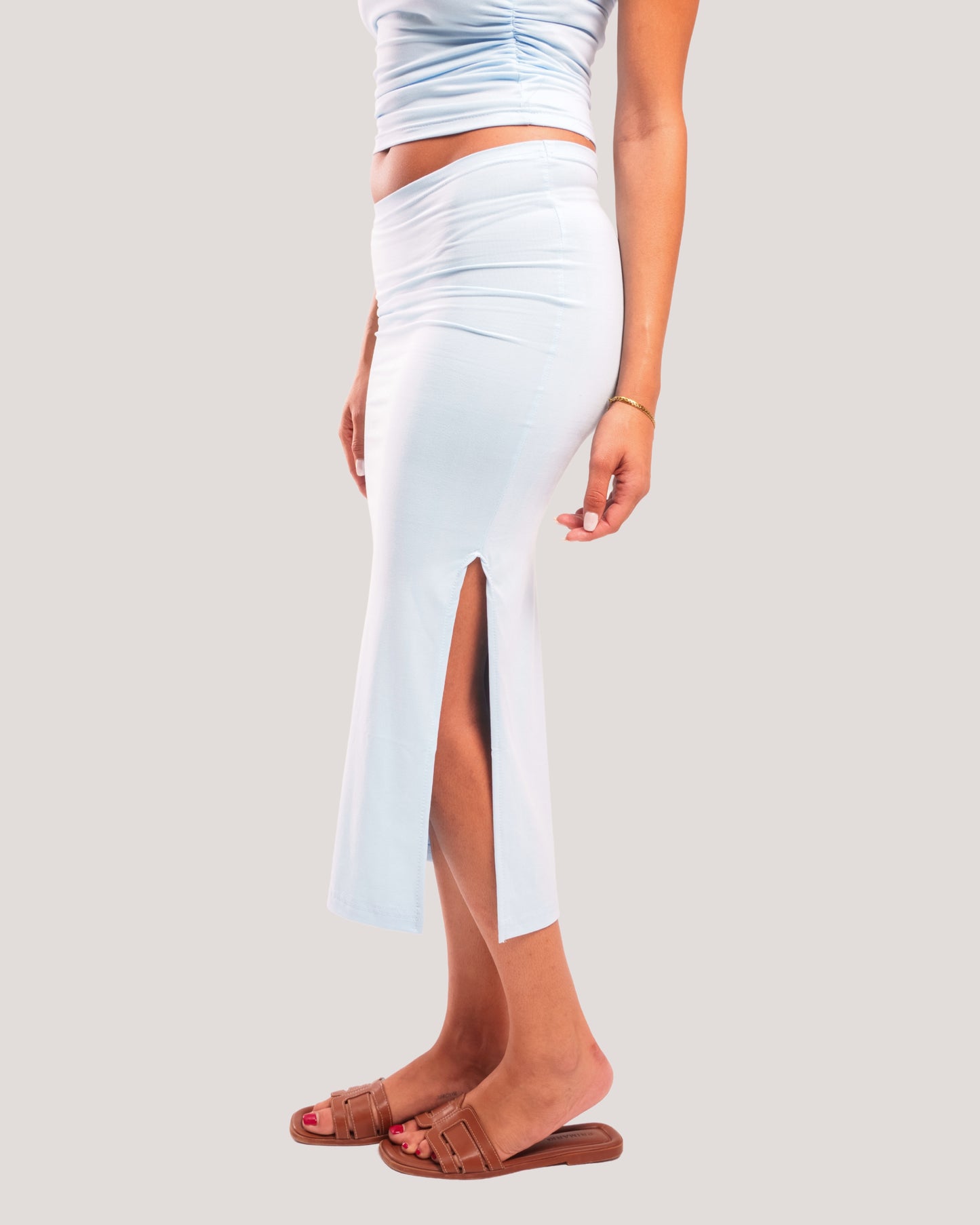 LONG SEAMLESS SKIRT